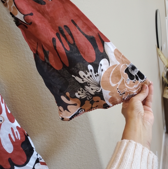 NWT Chasing Unicorns open back dress - Picture 7 of 10